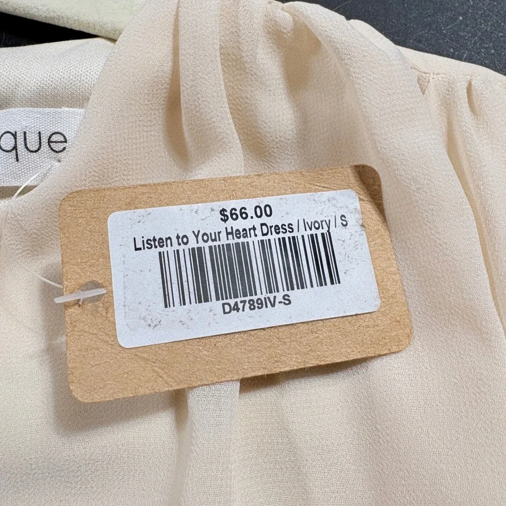 NWT S Vestique Listen to your heart chiffon Ruched Mini Dress Long Sleeve Ivory